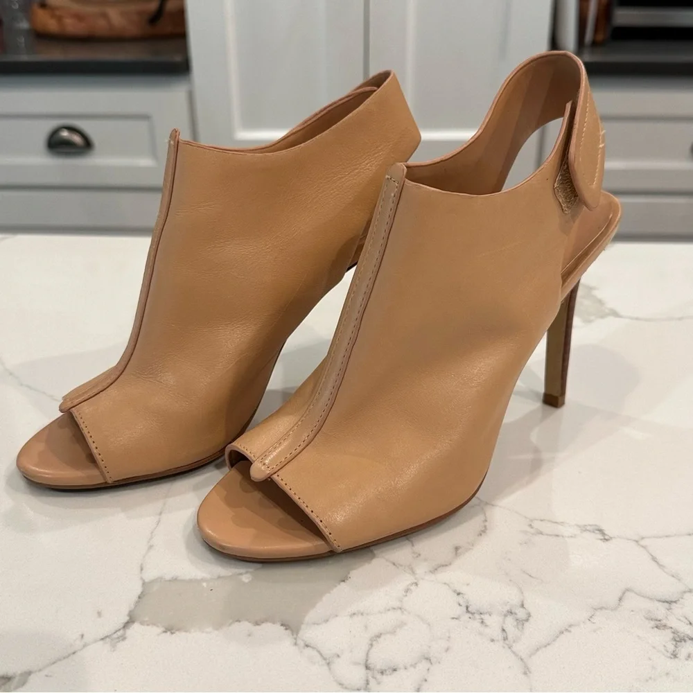 Charles David Womens Imperial Sandal Open Toe Bootie Sz 7.5 Tan Slingback Heels